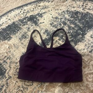 Lululemon sports bra